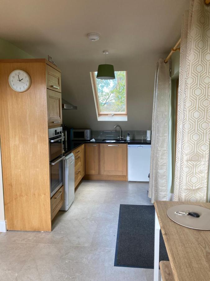 Scarr View 1St Floor Apartment A98W710 위클로 외부 사진